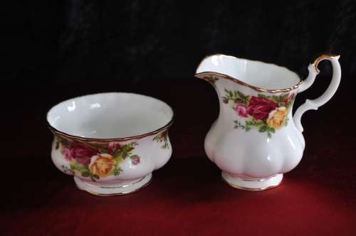 Royal Albert "Old Country Roses" Milk Jug & Sugar Bowl