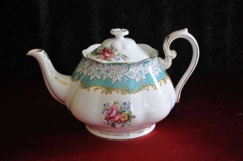 Royal Albert "Enchantment" Tea Pot.  -  Damaged!!  Collection or Courier Please!!