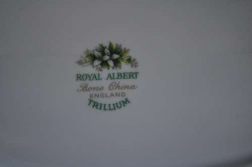 Royal Albert "Trillium" 56 Piece Dinner Set.   Collection or Courier Please.