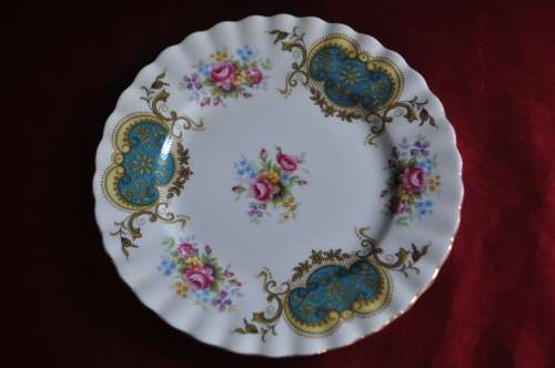 Royal Albert "Berkeley" Trio  - Damage to the cup see pics!!