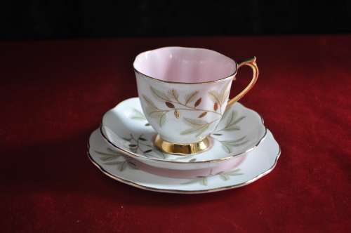 Royal Albert "Braemar" Trio