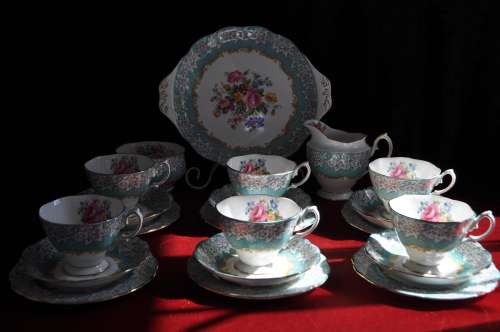 Royal Albert "Enchantment" 21 Piece Tea Set ---  Collections or Courier Please!!