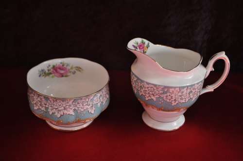 Royal Albert "Enchantment" 21 Piece Tea Set ---  Collections or Courier Please!!