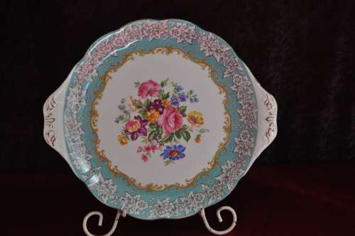 Royal Albert "Enchantment" 21 Piece Tea Set ---  Collections or Courier Please!!