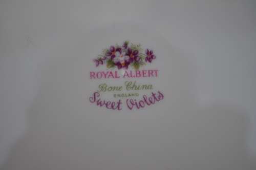 Royal Albert "Sweet Violet" 40 Piece Tea Set.   Collection or Courier Please!!