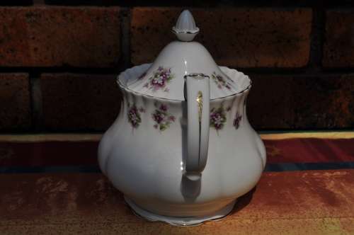 Royal Albert "Sweet Violet" 40 Piece Tea Set.   Collection or Courier Please!!