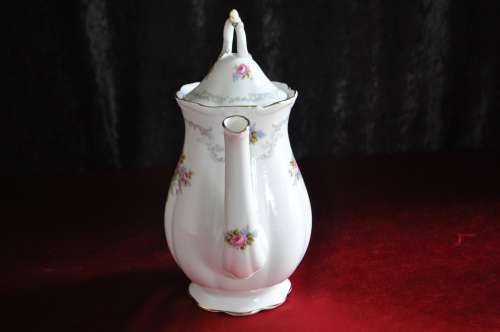 Royal Albert "Tranquillity" Coffee Pot - Damaged!!