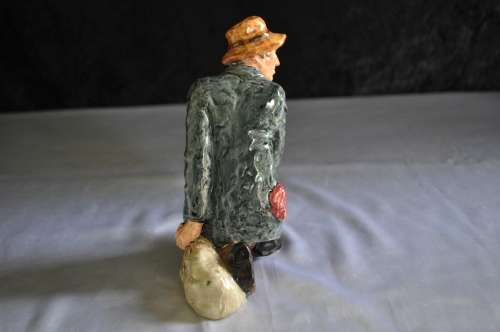 Royal Doulton Figurine `The Poacher` HN 2043  --  Issued 1949 - 1959