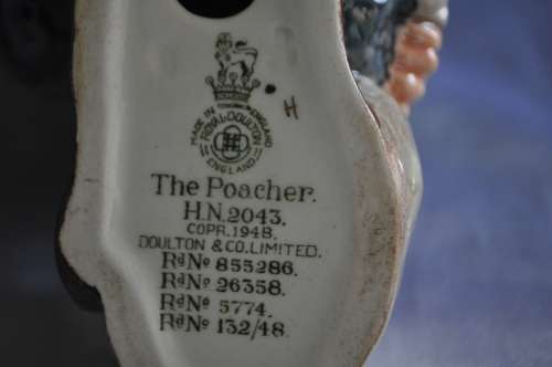 Royal Doulton Figurine `The Poacher` HN 2043  --  Issued 1949 - 1959