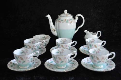 Tuscan 15 Piece Coffee Set.