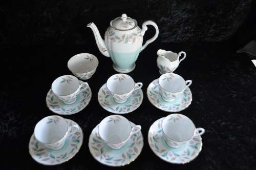 Tuscan 15 Piece Coffee Set.