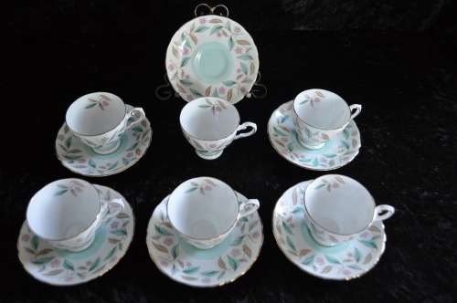 Tuscan 15 Piece Coffee Set.