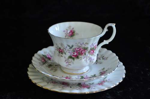 Royal Albert  " Lavender Rose" Trio