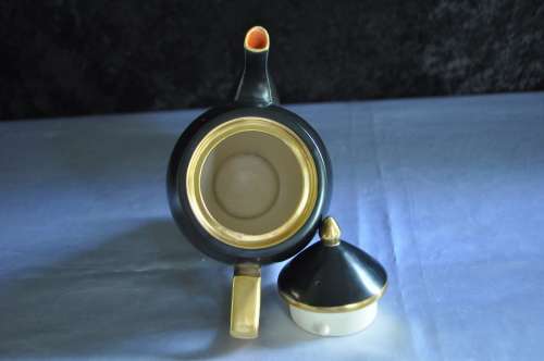 Carlton Ware Footed Lidded Coffee Pot.