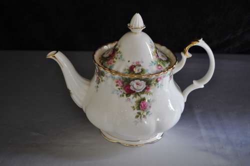 Royal Albert "Celebration" 22 Piece Tea Set.