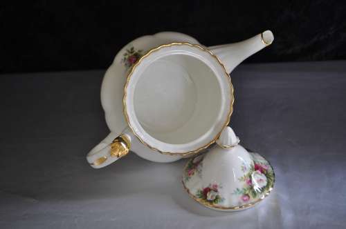 Royal Albert "Celebration" 22 Piece Tea Set.