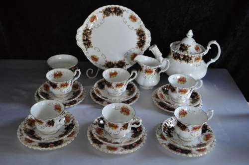 Royal Albert "Heritage" 22 Piece Tea Set