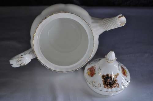Royal Albert "Heritage" 22 Piece Tea Set