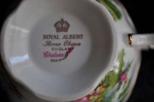 Royal Albert "Chelsea Bird" 6 x Duo's Boxed.