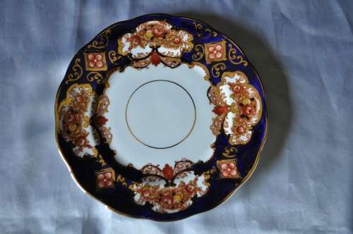 Royal Albert "Heirloom"  Trio