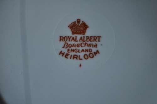 Royal Albert "Heirloom"  Trio