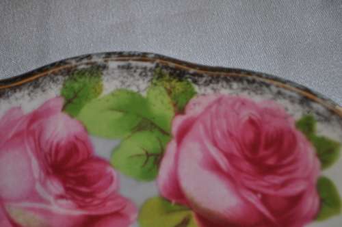 Royal Albert "Old English Rose" 5 x Cake Plates