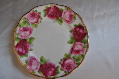 Royal Albert "Old English Rose" 5 x Cake Plates