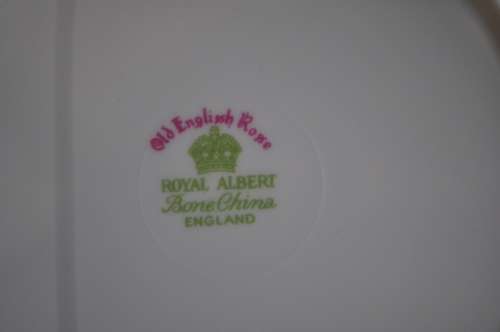 Royal Albert "Old English Rose" 5 x Cake Plates