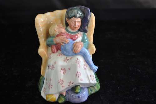 Royal Doulton "Sweet Dreams" HN 2380