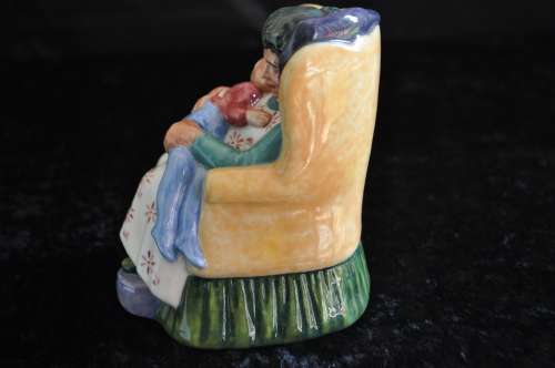 Royal Doulton "Sweet Dreams" HN 2380