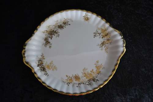 Royal Albert "Antoinette" Cake Plate, Milk & Sugar.