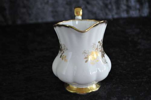 Royal Albert "Antoinette" Cake Plate, Milk & Sugar.