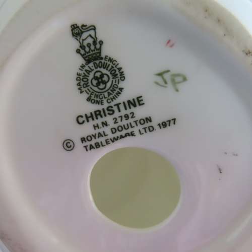 Royal Doulton Figurine "Christine" HN 2792