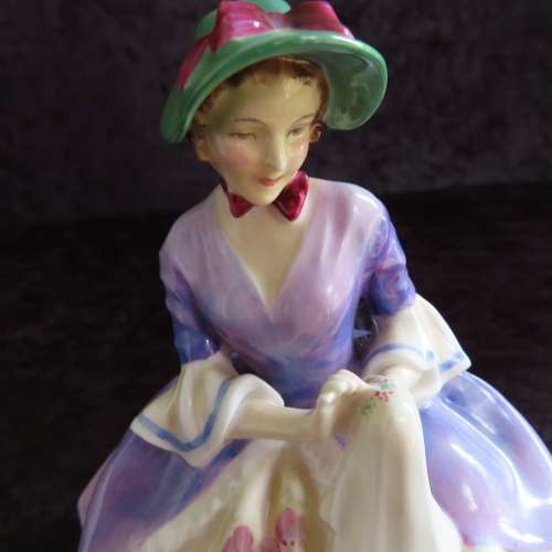 Royal Doulton Figurine "Griselda" HN 1993