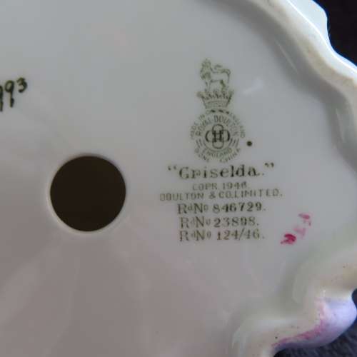 Royal Doulton Figurine "Griselda" HN 1993