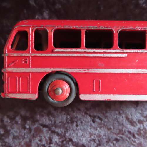 Dinky Toys Duple Roadmaster Leyland Royal Tiger 282 --  No Box.