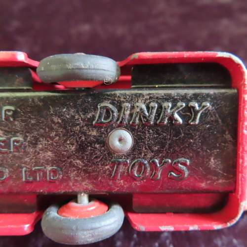 Dinky Toys Duple Roadmaster Leyland Royal Tiger 282 --  No Box.