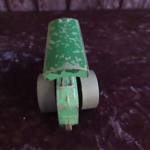 Dinky Toys Aveling Barford Diesel Roller #251  --  No Box