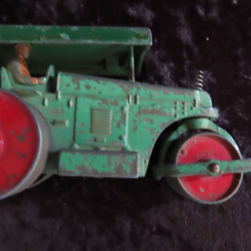 Dinky Toys Aveling Barford Diesel Roller #251  --  No Box