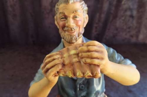 Royal Doulton Figurine `Dreamweaver` HN 2283