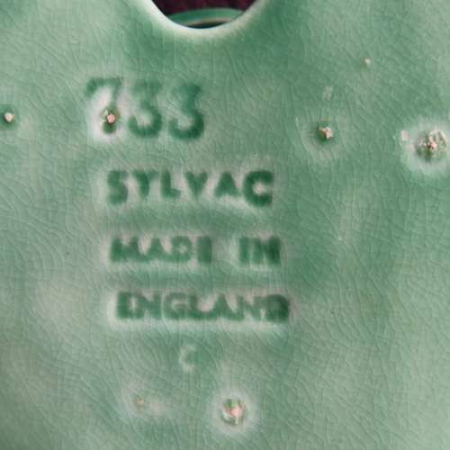 Sylvac Hats Wall Pockets: # 721, # 732, # 733.
