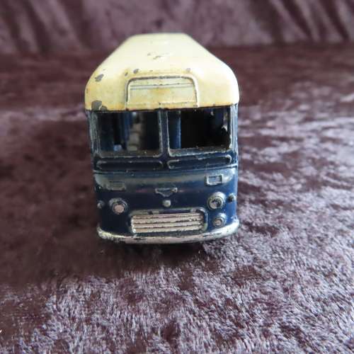 Dinky Toys # 283 BOAC Coach