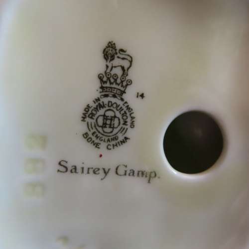 Royal Doulton Figurine `Sairey Gamp` HN 2100