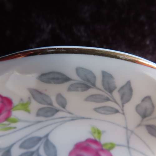 Royal Albert "Conway" Trio