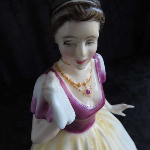 Royal Doulton Figurine `Miranda` HN 3037