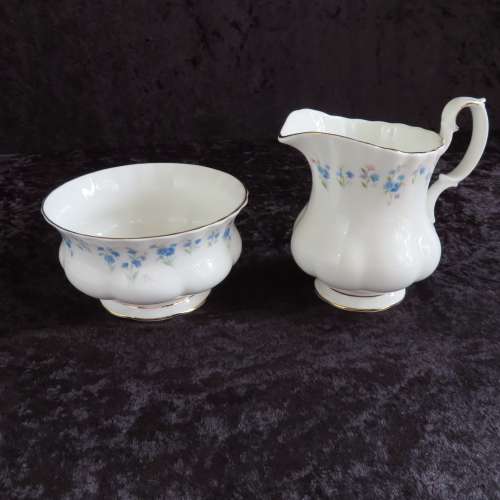 Royal Albert Memory Lane Tea For Two 10 Piece Tea Set