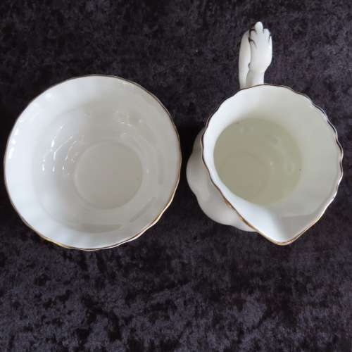 Royal Albert Memory Lane Tea For Two 10 Piece Tea Set