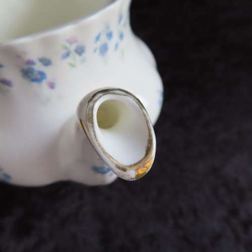 Royal Albert Memory Lane Tea For Two 10 Piece Tea Set