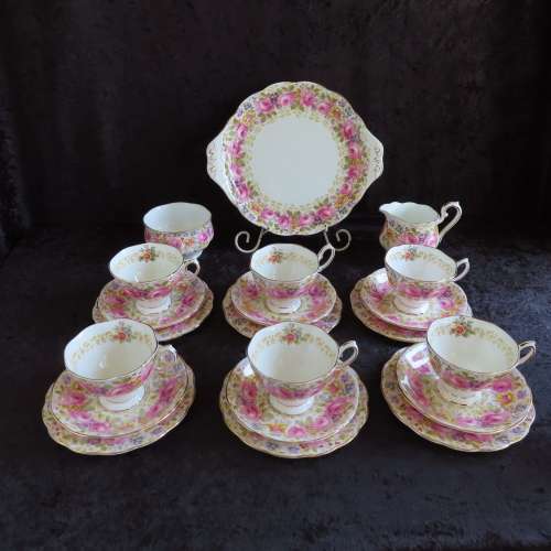 Royal Albert `Serena` 21 Piece Tea Set.