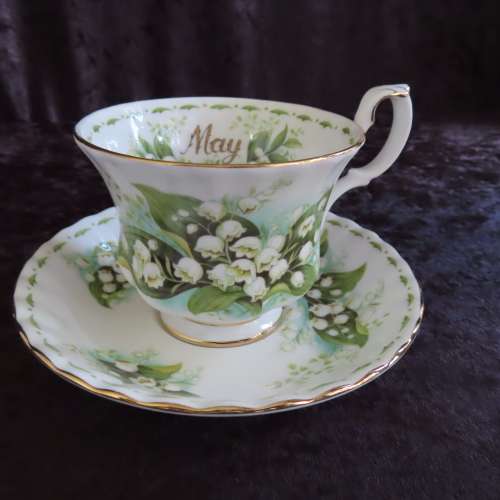 Royal Albert Flower Of The Month May "Lily Of The Valley" Duo